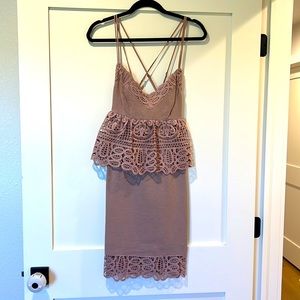 Gianni Bini lace peplum dress